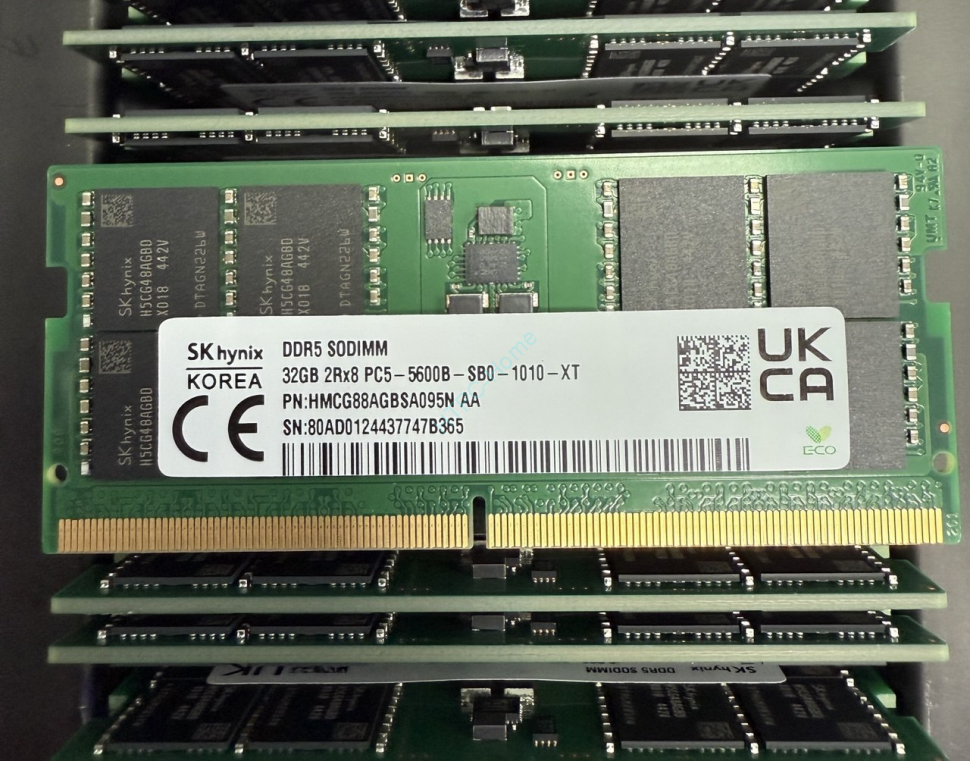 Оперативная память 32Gb Hynix HMCG88AGBSA095N DDR5 5600 SODIMM   фото 1 — HTPC-Home.ru