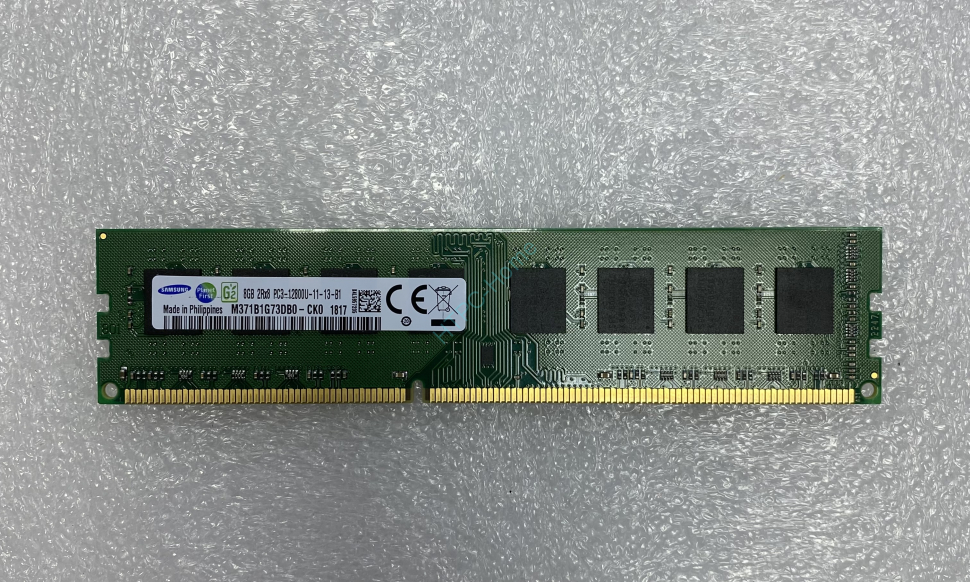 Оперативная память 8Gb  Samsung M371B1G73DB0-CK0 DDR3 1600 DIMM фото 1 — HTPC-Home.ru