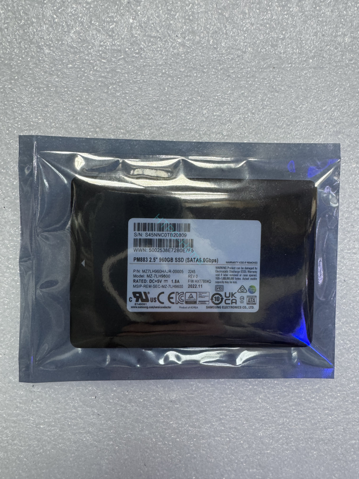 960 Gb Samsung PM883 MZ7LH960HAJR 2.5" (OEM) фото 1 — HTPC-Home.ru