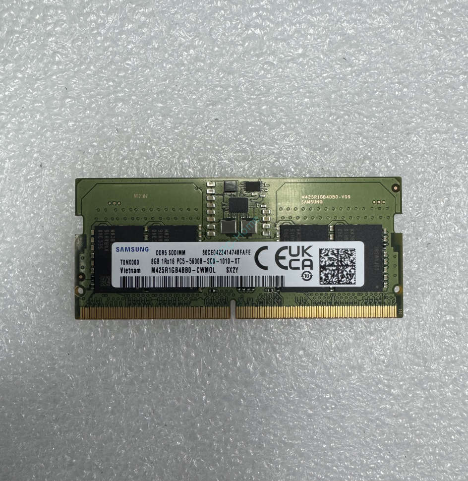 Оперативная память 8Gb Samsung M425R1GB4BB0-CWMOL DDR5 5600 SODIMM  фото 1 — HTPC-Home.ru
