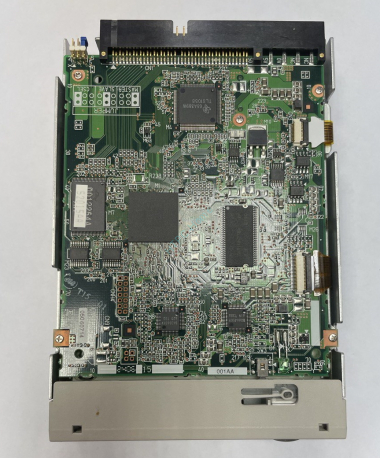 Fujitsu LIMITED MCR3230AP DynaMO internes MO Laufwerk 2.3 GB — HTPC-Home.ru