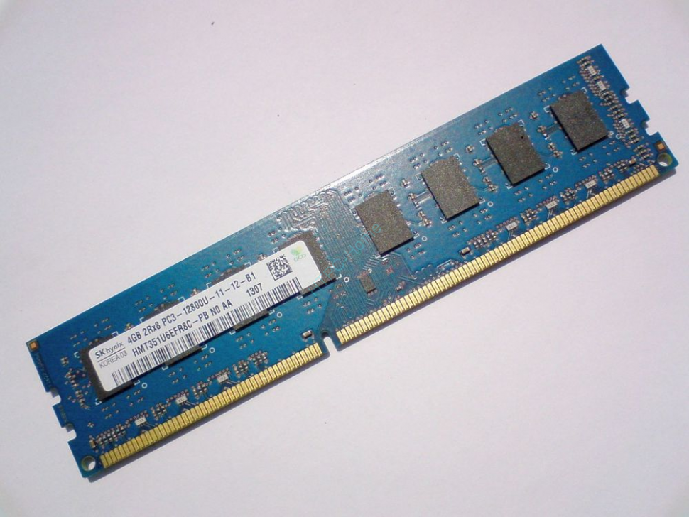 Оперативная память 4Gb Hynix HMT351U6EFR8C-PB DDR3 1600 DIMM 16chip фото 1 — HTPC-Home.ru