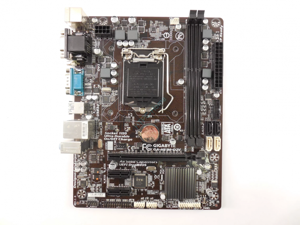 Материнская плата GIGABYTE GA-H81M-D2V LGA1150 MicroATX 2DDR3 OEM фото 1 — HTPC-Home.ru
