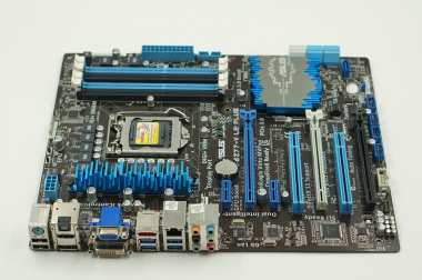 Материнская плата ASUS P8Z77-V LE PLUS LGA1155 ATX@ — HTPC-Home.ru