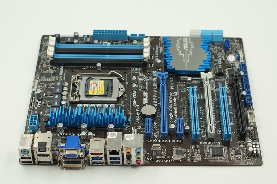Материнская плата ASUS P8Z77-V LE PLUS LGA1155 ATX@ фото 1 — HTPC-Home.ru